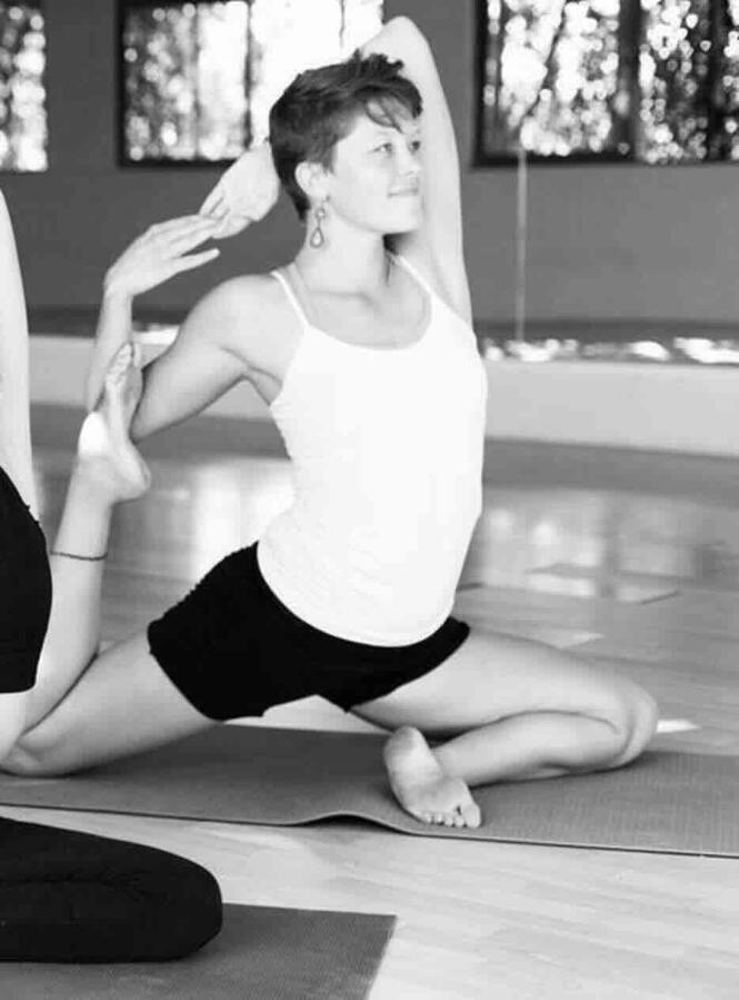 Yoga Teacher Heidi Yoga Teacher Heidi